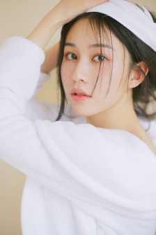 美军舰穿航台湾海峡